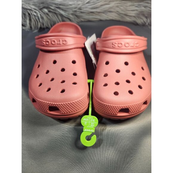 adult unisex Crocs CLASSIC CLOG - men's: 4 - women's: 6 - Strawberry Wine - Picture 6 of 6